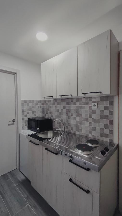 Vucinic Studio Apartment Cetinje Kültér fotó