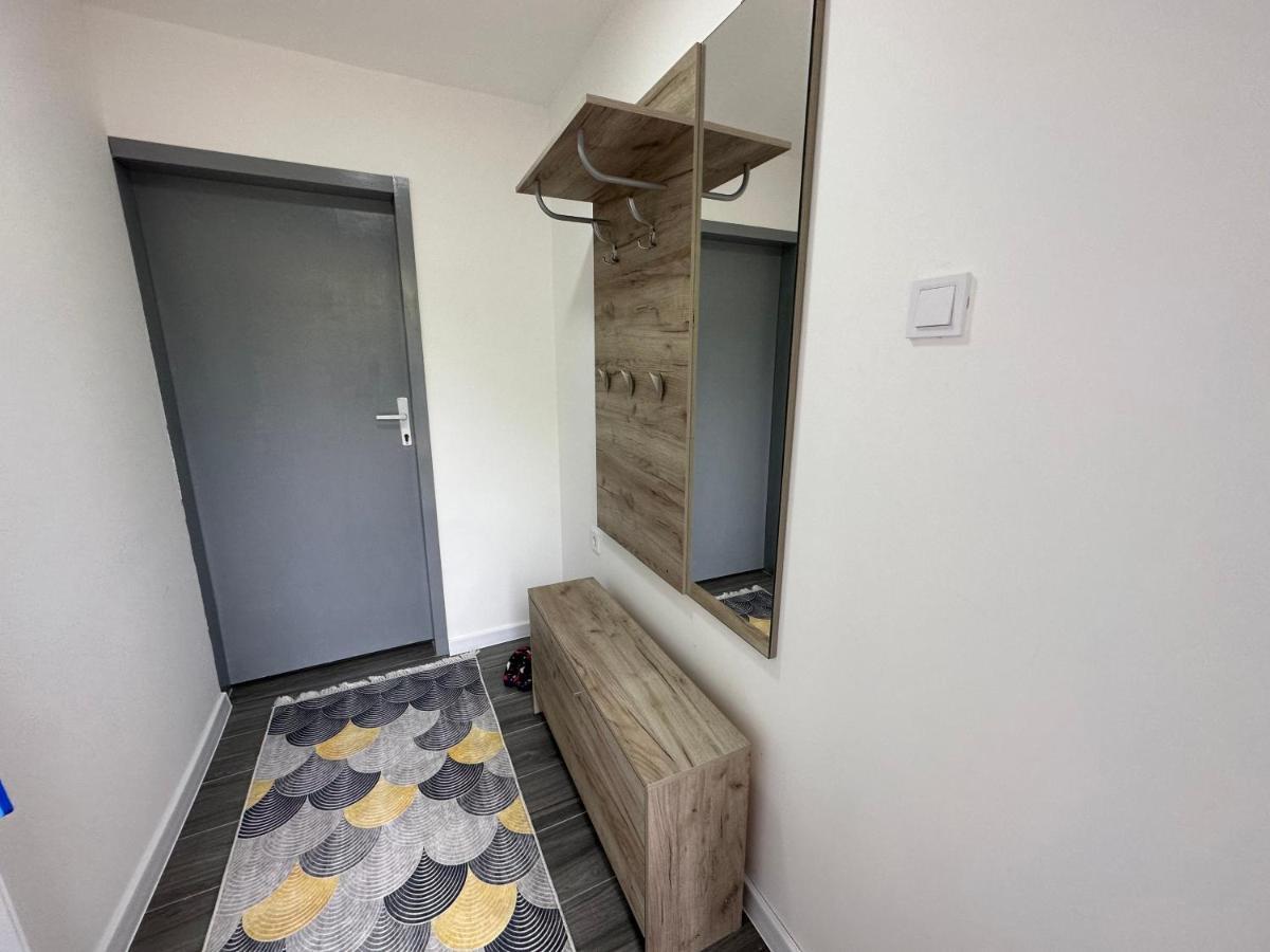 Vucinic Studio Apartment Cetinje Kültér fotó